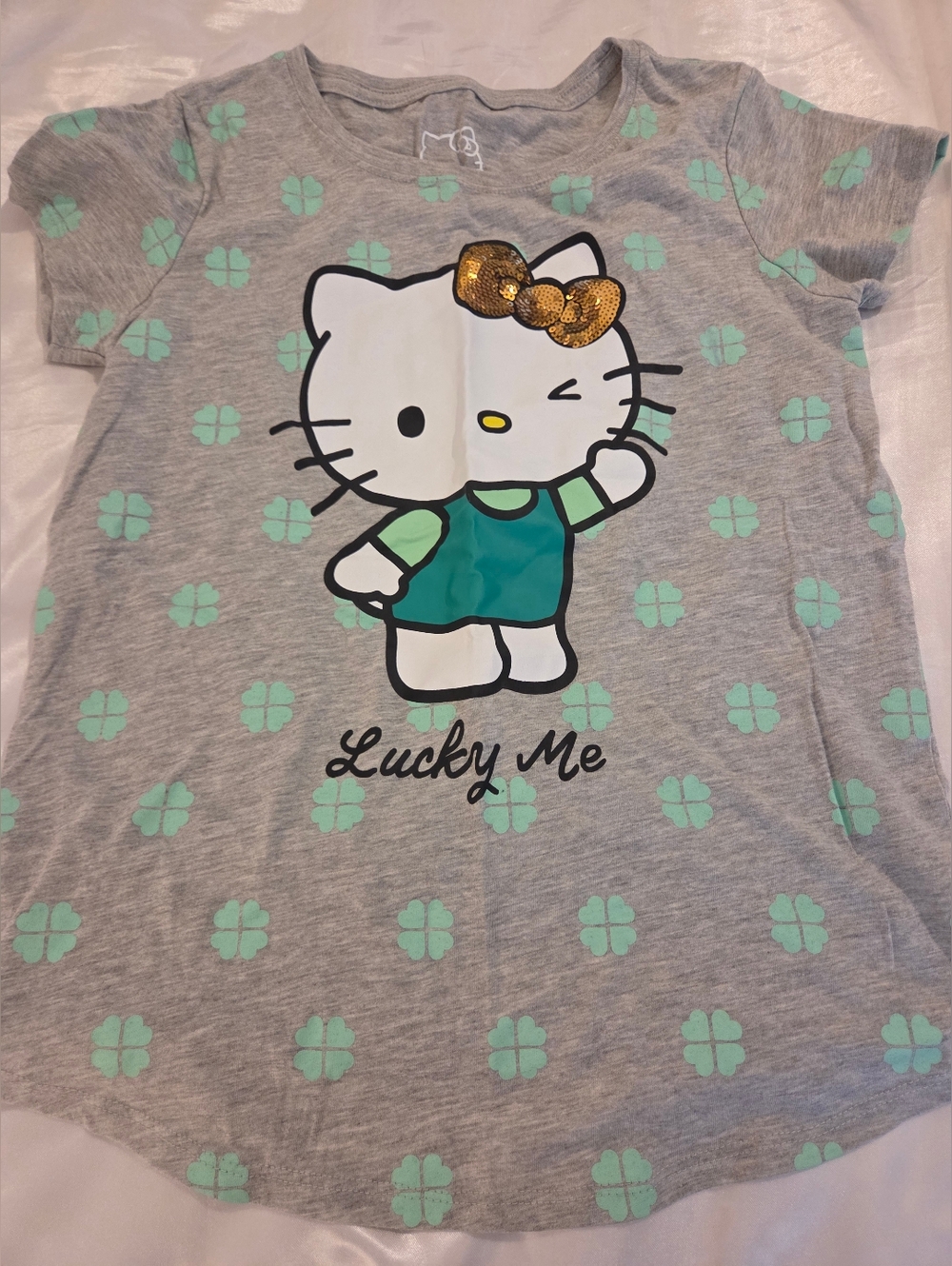 Hello Kitty Lucky Me Girls Size XL Gray Shamrock Clover T Sanrio